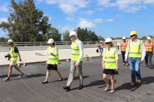 gareth-and-gladys-inspecting-berry-bypass